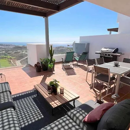 Bohemian-chic Hideaway With Sun-drenched Terrace * La Cala De Mijas