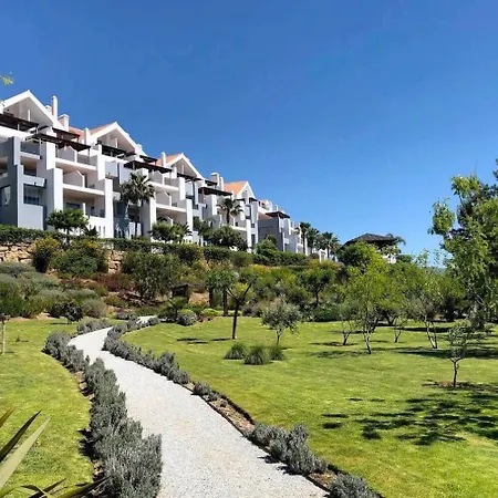 Bohemian-chic Hideaway With Sun-drenched Terrace Apartment La Cala De Mijas
